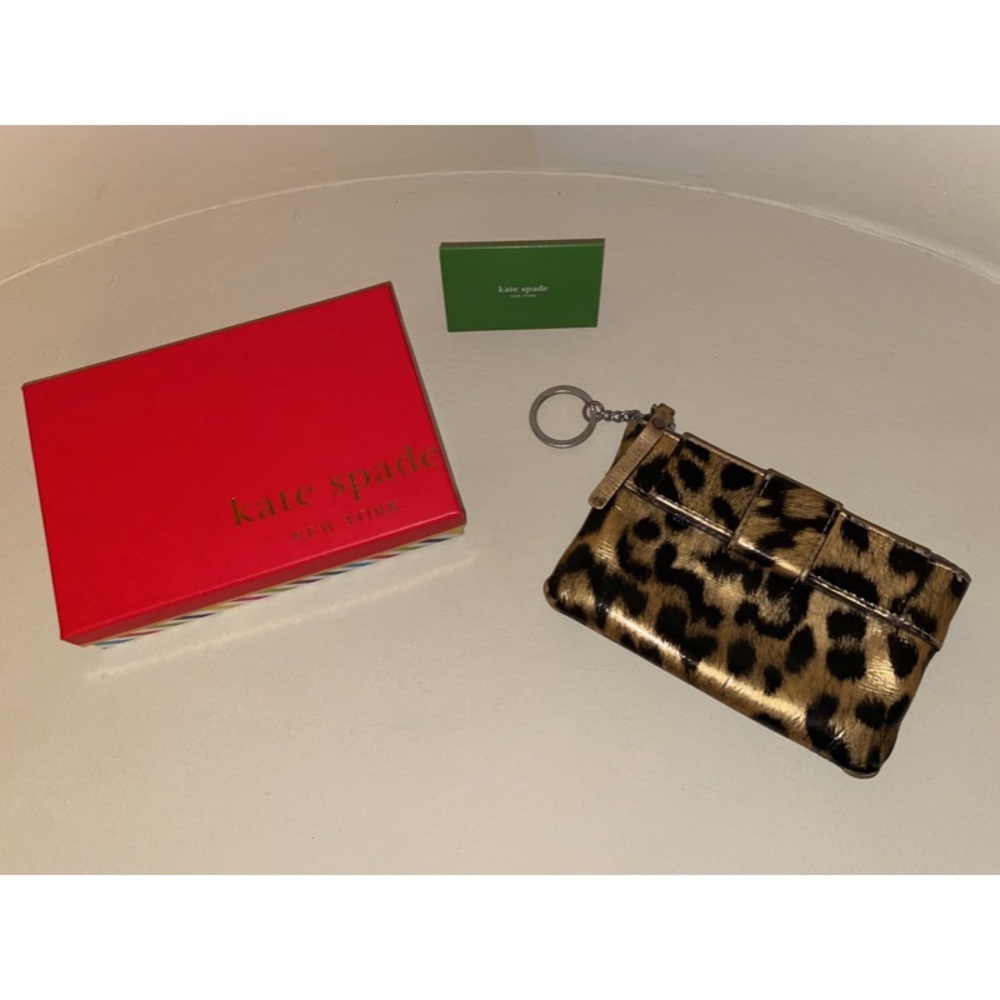 Kate Spade Leopard Wallet + Keychain - Picture 2 of 5